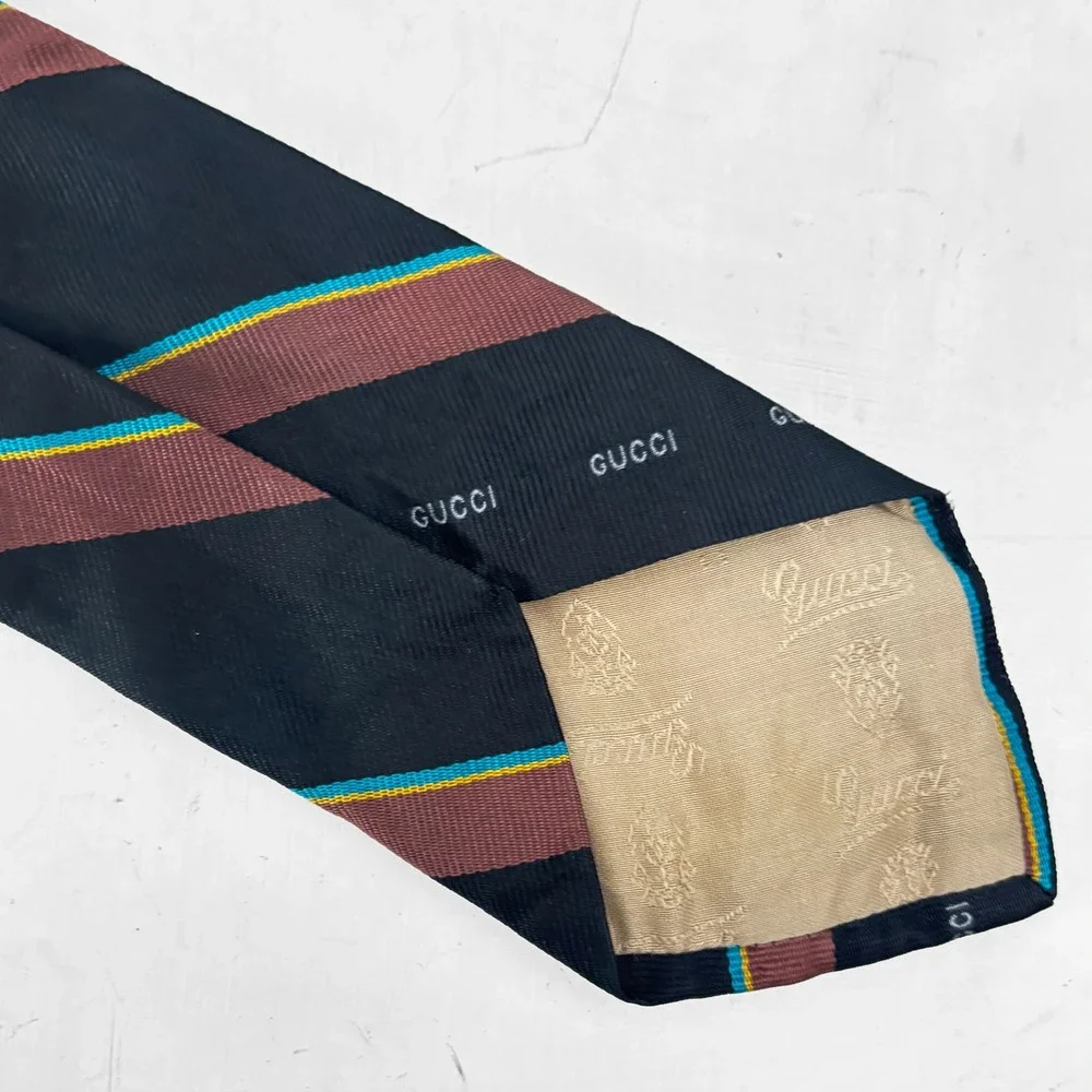 VTG 70s Gucci Mens Silk Necktie Logo Navy Blue Gold Repp Striped Made in Italy